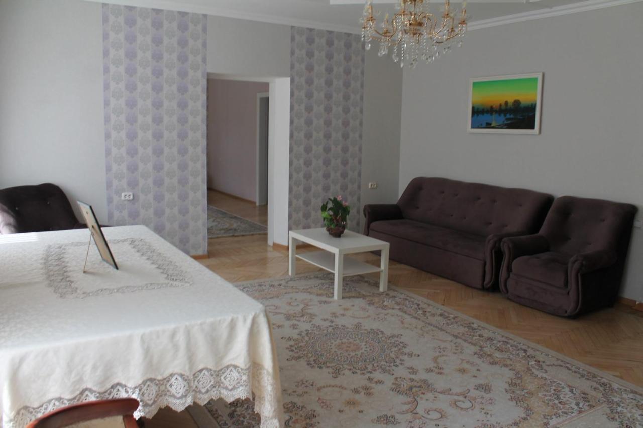 Residence Hotel Pavlodar Ngoại thất bức ảnh