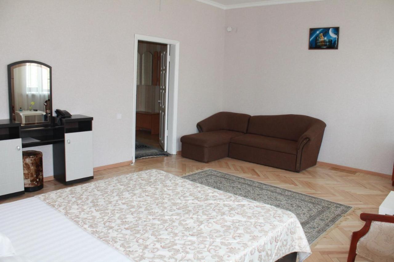 Residence Hotel Pavlodar Ngoại thất bức ảnh