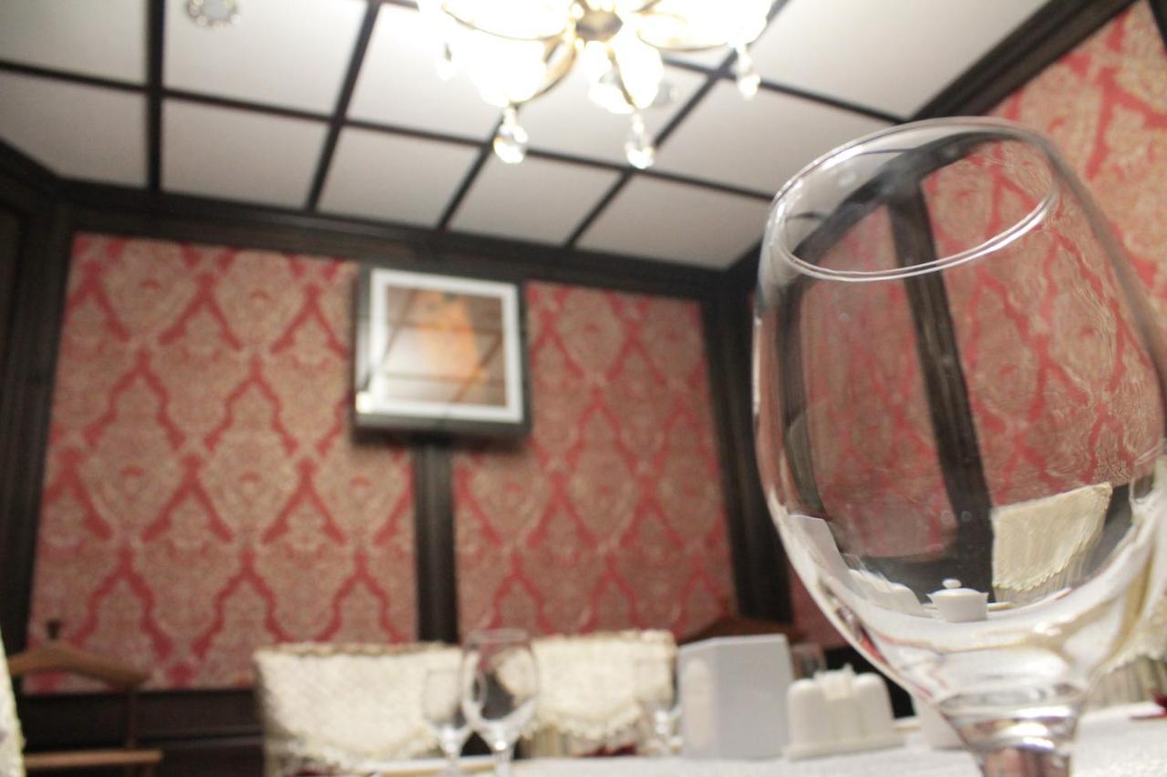 Residence Hotel Pavlodar Ngoại thất bức ảnh